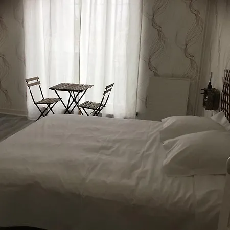 La Royale 게스트하우스